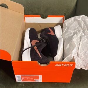 Nike Black and Pink Sneakers for Everyday Style